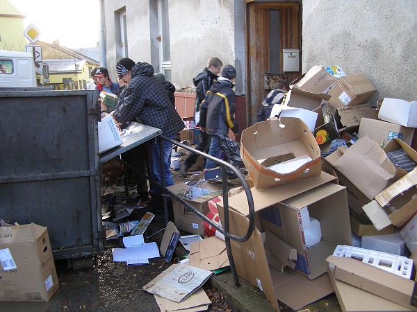 Sběr papíru 2011